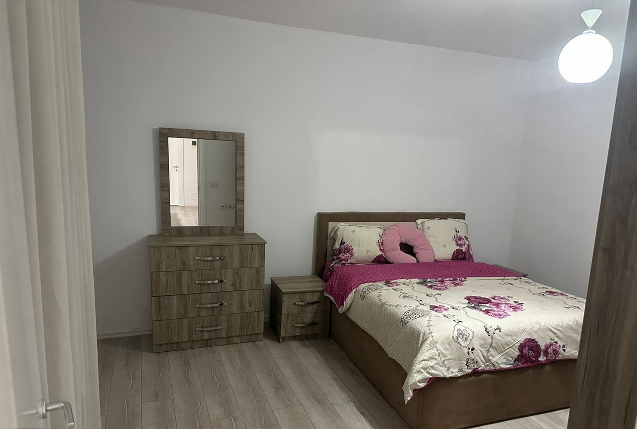 Appartamento 1+1 in affitto, vicino alla strada Mine Peza