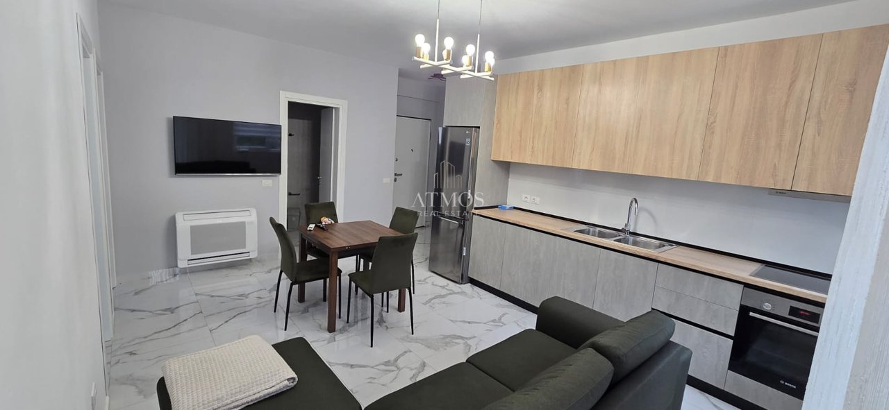 APARTAMENT 2+1 PER QIRA TEK LIQENI I THATE