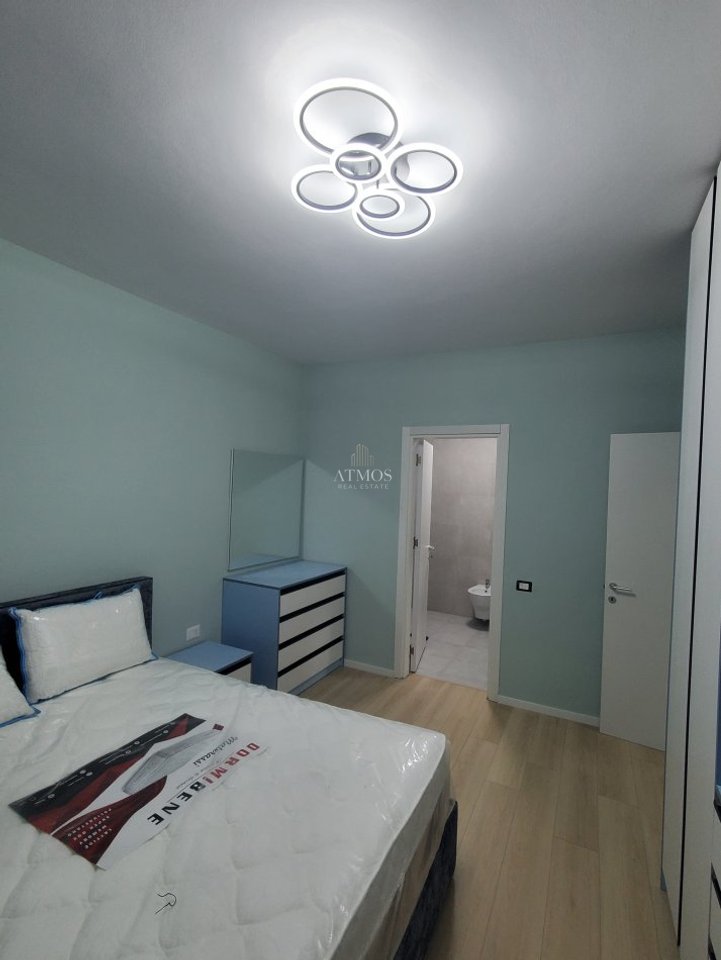 Jepet me qira apartament 2+1+2+Ballkon prane Radisson, Liqeni i Thate