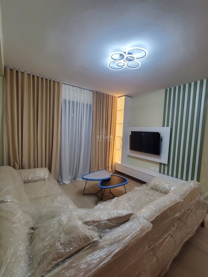 Jepet me qira apartament 2+1+2+Ballkon prane Radisson, Liqeni i Thate