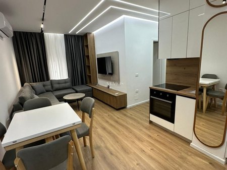 Apartament 2+1+Post Parkimi Me Qira në Ali Demi, Tiranë - 600€ | 85 m²