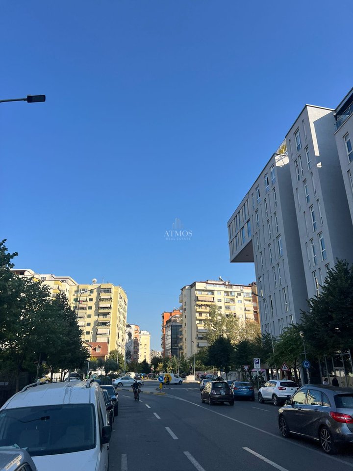 FOR SALE 3+1 APARTMENT PARIS COMMUNE TIRANA