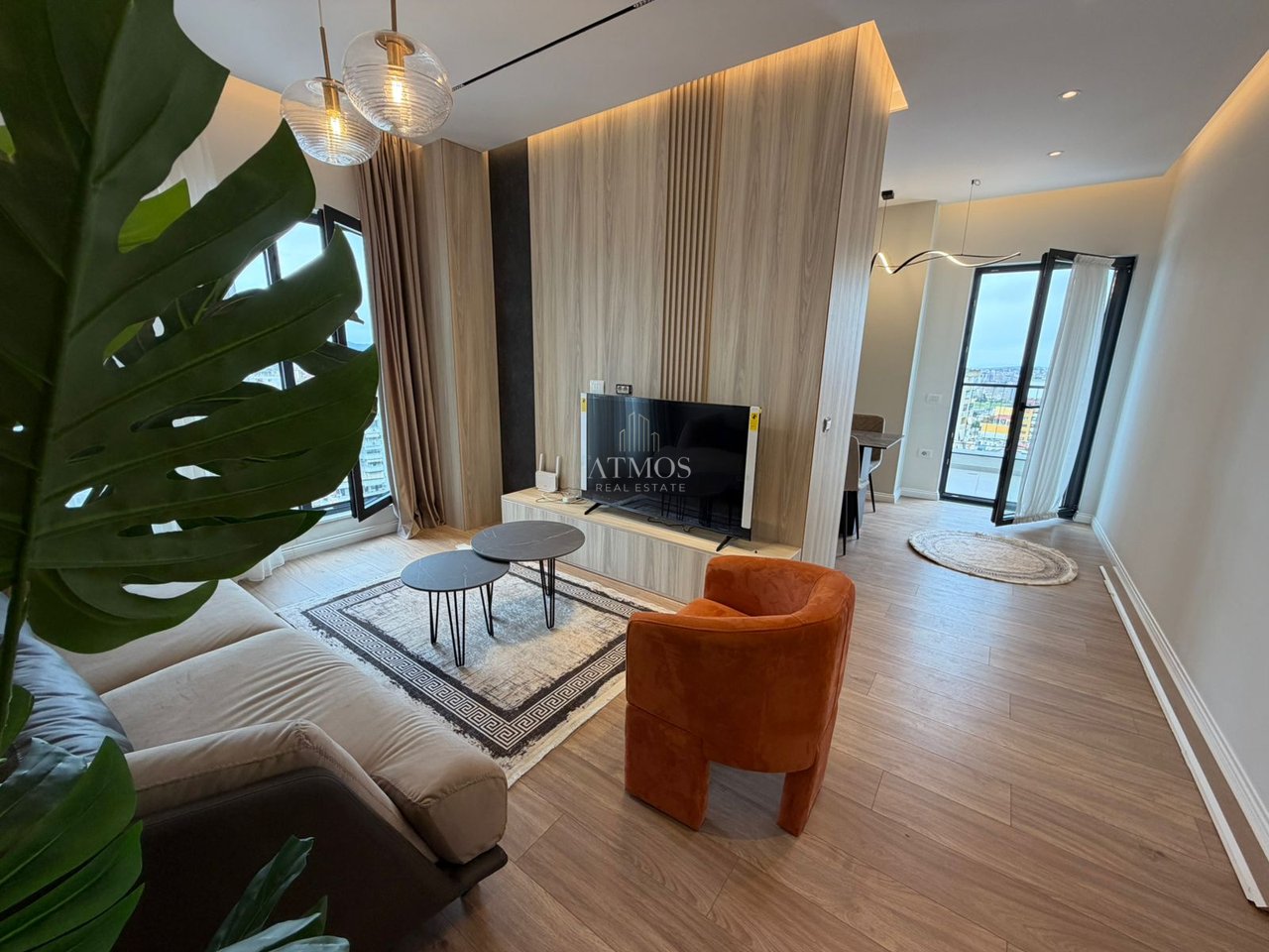 APARTAMENT 1+1 LUKS ME QIRA ,RRUGA BARRIKADAVEShkolla 9 vjecare ,Lidhja Prizrenit