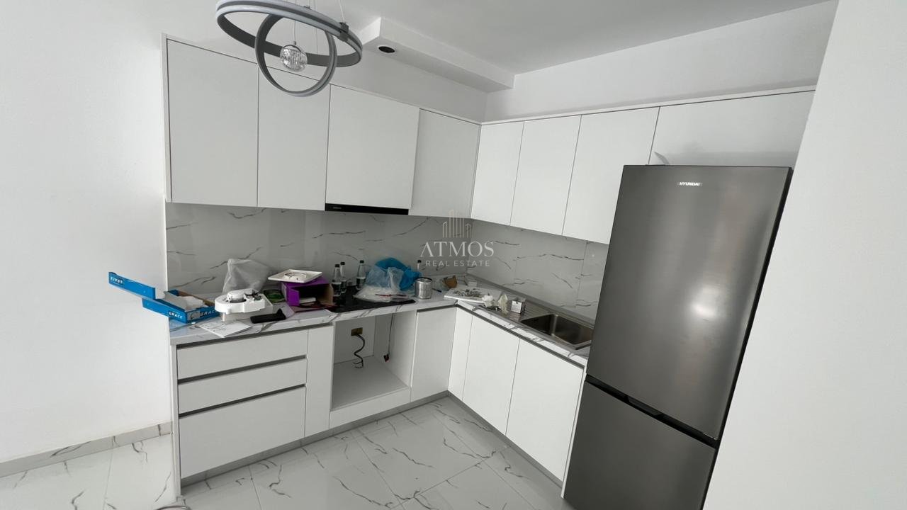 APARTAMENT 1+1 ME QIRA  Rruga Jordan Misja