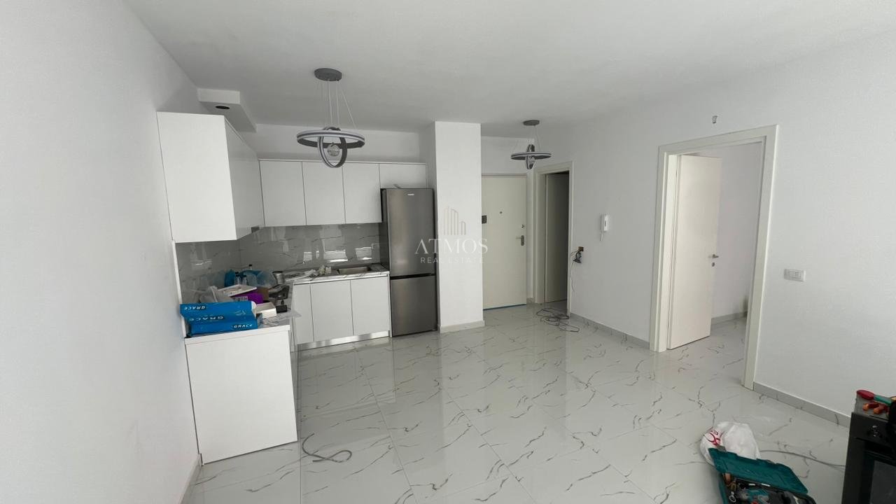 APARTAMENT 1+1 ME QIRA  Rruga Jordan Misja