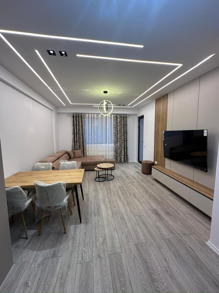 📌 APARTAMENT 1+1 ME QERA ASTIR