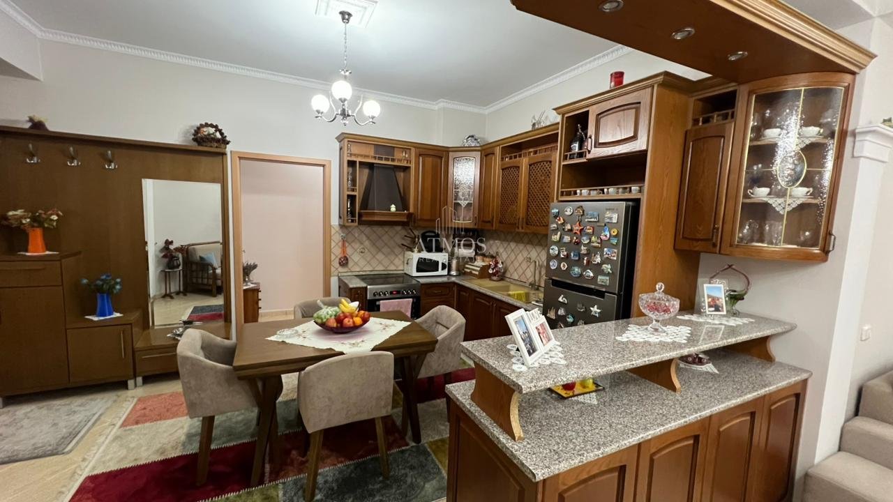 SHITET APARTAMENT 3+1+2 TEK RRUGA E KAVAJES