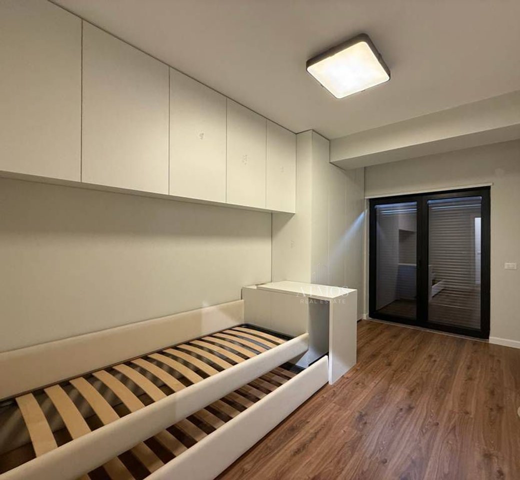 VENDESI APPARTAMENTO 3+1+2 RSD KODRA E DIELLIT 2