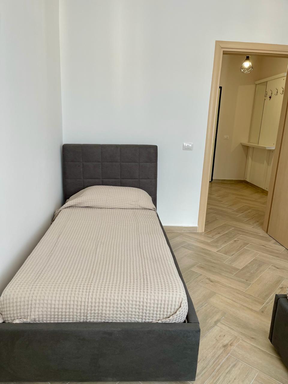 SHITET APARTAMENT MODERN 2+1 SKELE, VLORE thumbnail 6