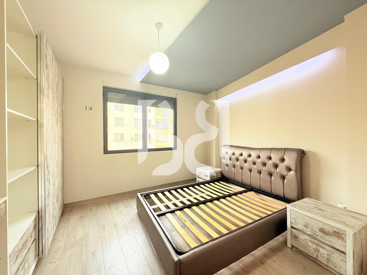 APARTAMENT 2+1 ME VERANDE  PER SHITJE NE ASTIR ,KOMPLEKSI FRATARI TE VILA L