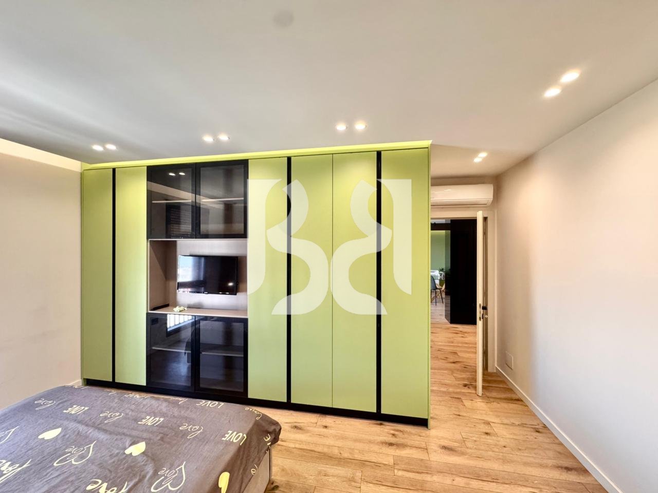 APARTAMENT ME QIRA 2+1+2 KOMUNA E PARISIT KOMPLEKSI OLIMPIK  – Mobilim Modern dhe Vendndodhje Strategjike*