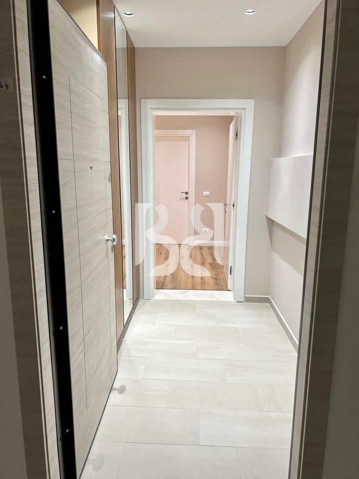 APPARTAMENTO IN AFFITTO 3+1+2+POSTO AUTO IN FUTURE HOME RESIDENCE ASTIR – Arredamento Moderno e Posizione Strategica*