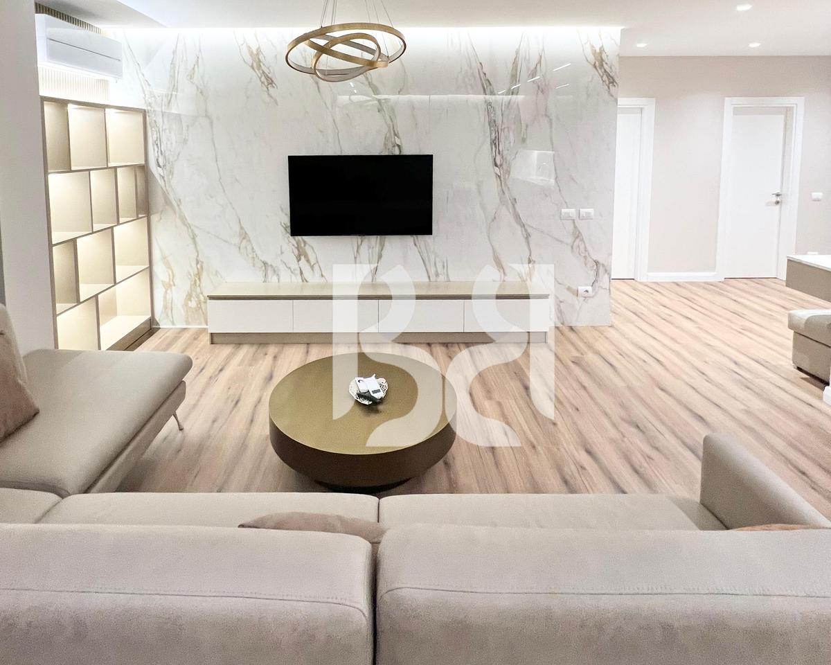APPARTAMENTO IN AFFITTO 3+1+2+POSTO AUTO IN FUTURE HOME RESIDENCE ASTIR – Arredamento Moderno e Posizione Strategica*