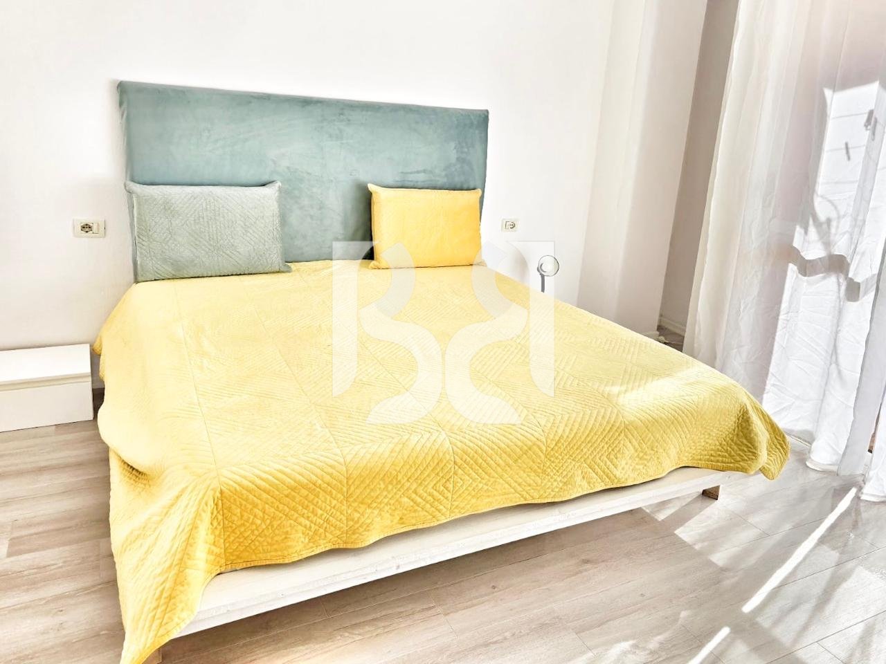 APARTAMENT 1+1, ME QIRA TEK PAZARI I RI