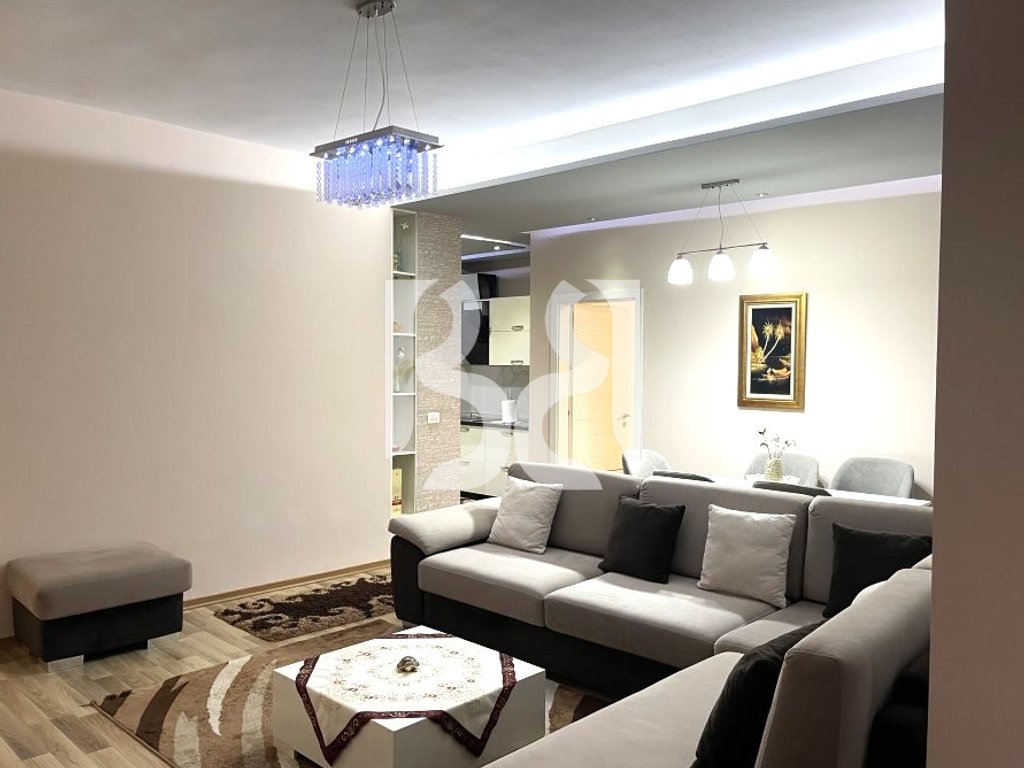 APARTAMENT 2+1+2+2 BALLKONE ME QIRA NE ASTIR PERBALL BAR OSLO**