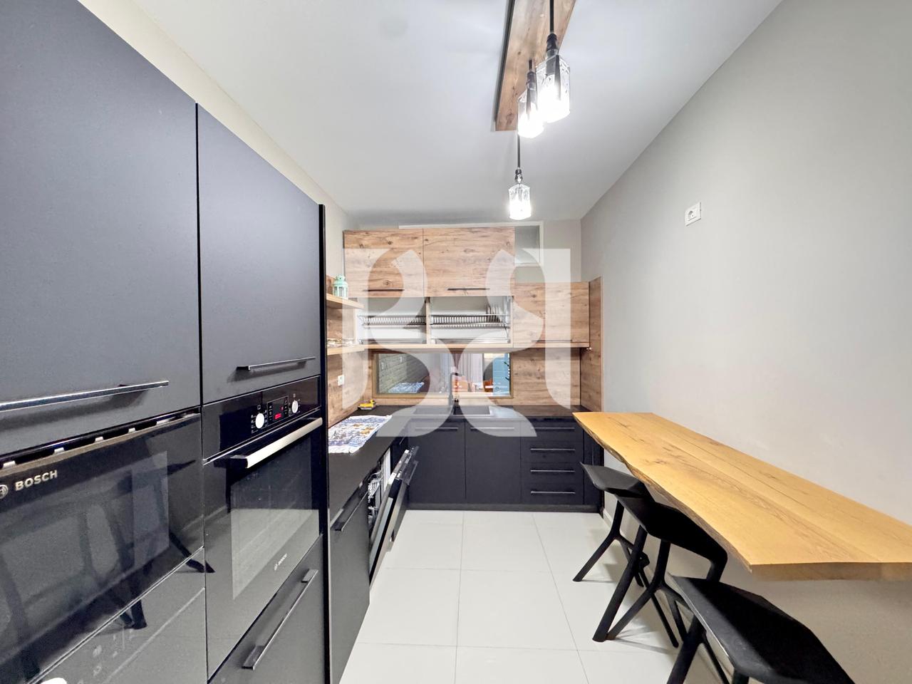 APARTAMENT 2+1 ME QIRA NE YZBERISHT PRANE PALESTER UNIK*