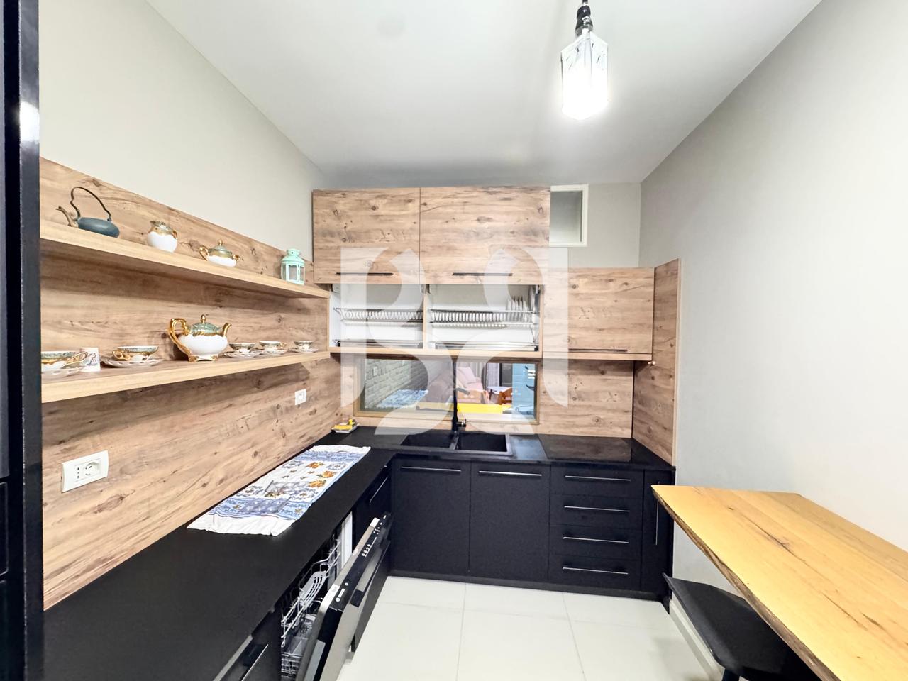 APARTAMENT 2+1 ME QIRA NE YZBERISHT PRANE PALESTER UNIK*