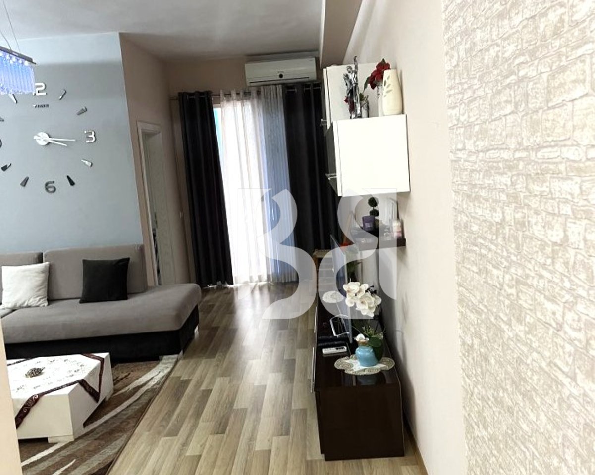 APARTAMENT 2+1+2+2 BALLKONE ME QIRA NE ASTIR PERBALL BAR OSLO**