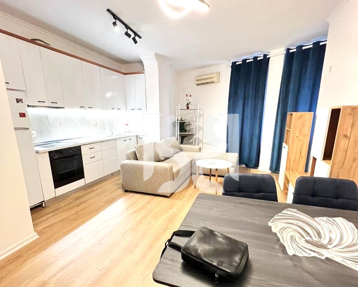 APARTAMENT ME QIRA 1+1 FRESK *