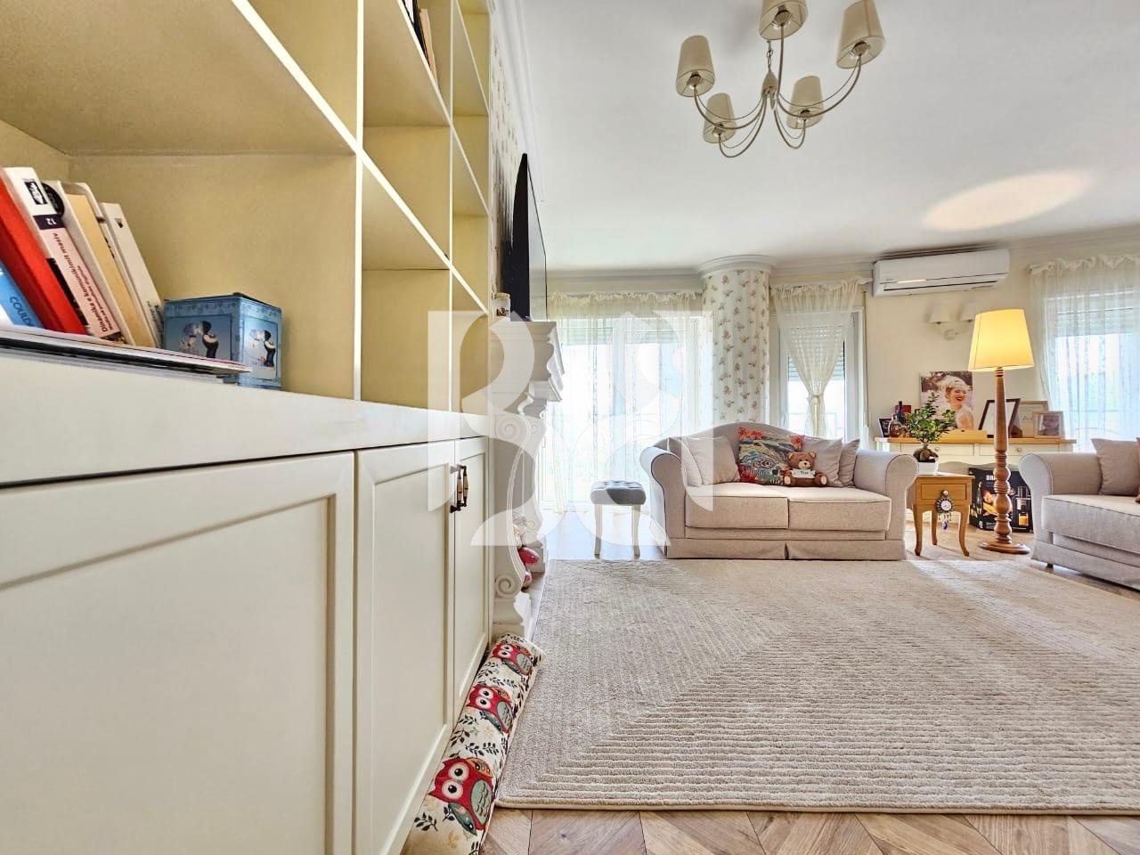 APPARTAMENTO 2+1+2 BAGNI+BALCONE IN AFFITTO KODRA E DIELLIT 2*
