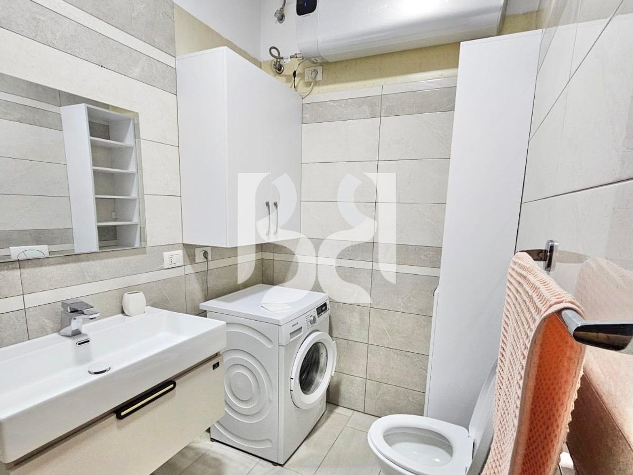 JEPET APARTAMENT 1+1 ME QIRA NE DELIORGJI RRUGA E KAVAJES