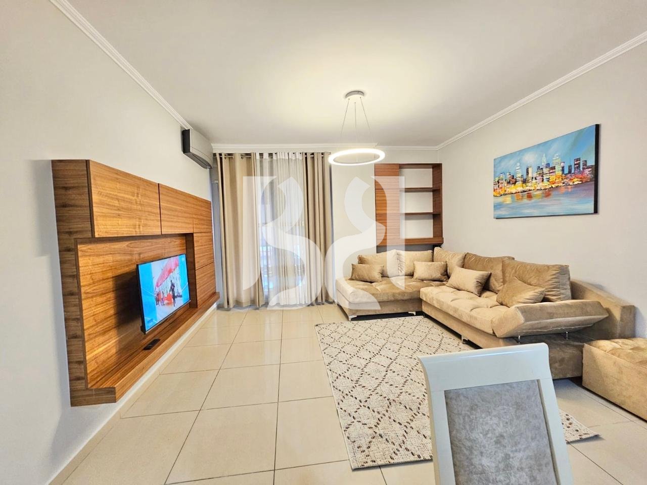 JEPET APARTAMENT 1+1 ME QIRA NE DELIORGJI RRUGA E KAVAJES