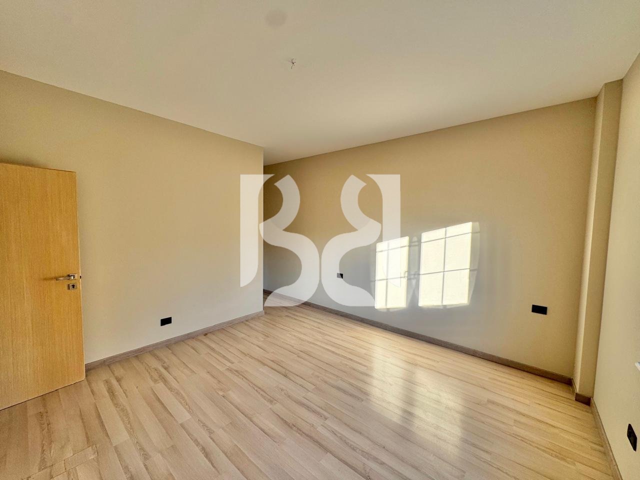 VILË LUKSOZE ME QERA NË ACACIA HILLS TIRANË