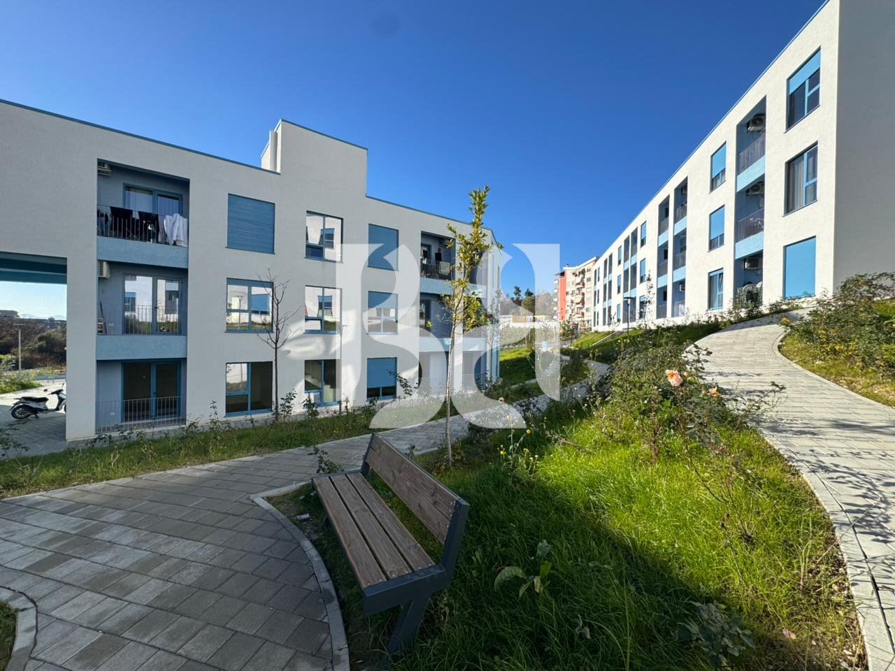 APARTAMENT 1+1 ME QIRA NE REZIDENCA OXA FRESK