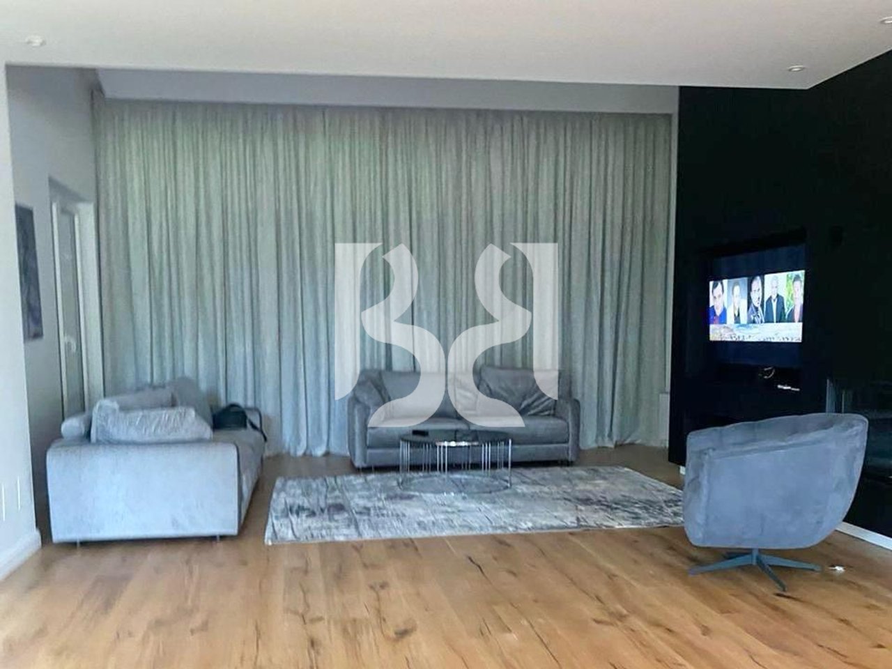 🏡 VILE IKONE NE SHITJE LONG HILL RESIDENCE