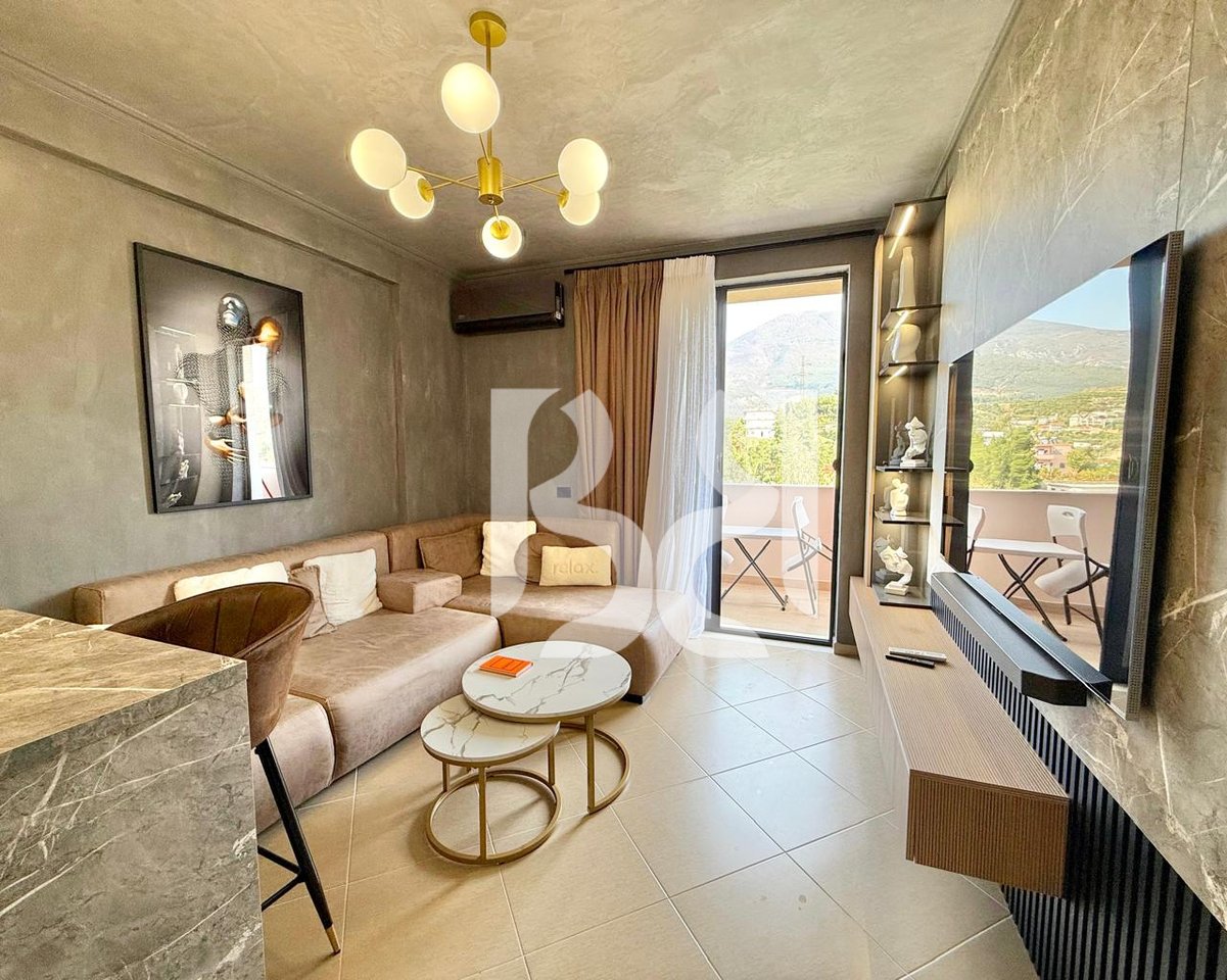 JEPET ME QIRA APARTAMENT 1+1 – SHKOZË, TIRANË