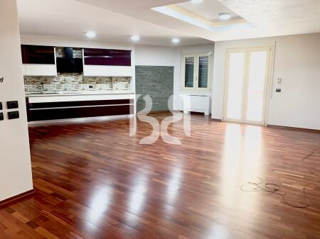 WE ARE RENTING APARTMENT/OFFICE SPACE + PARKING SPACE IN THE BLOCK!!!