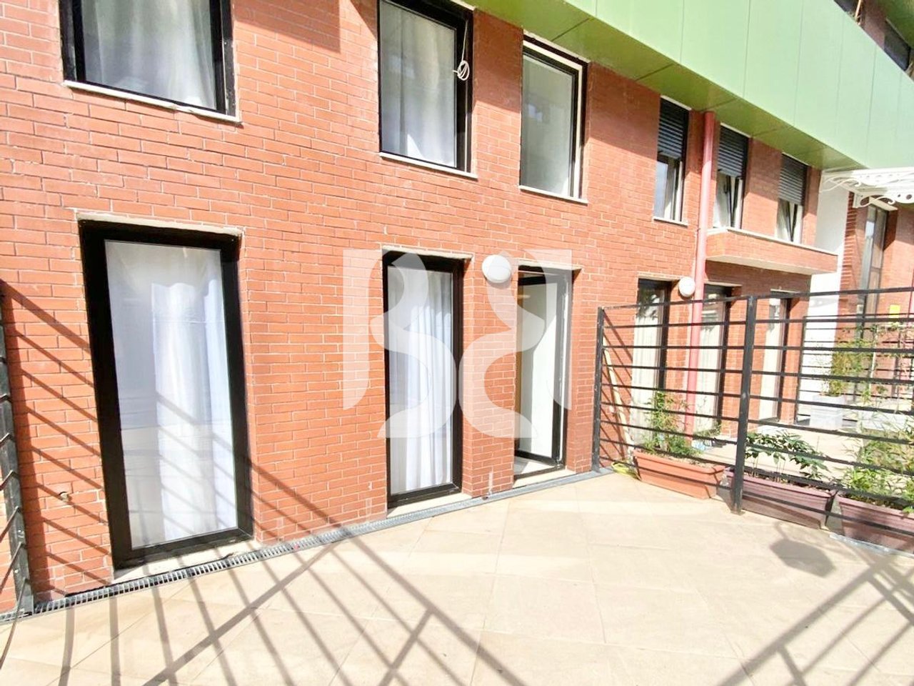 APPARTAMENTO 2+1+3 BAGNI+VERANDA IN AFFITTO, LAGO ASCIUTTO