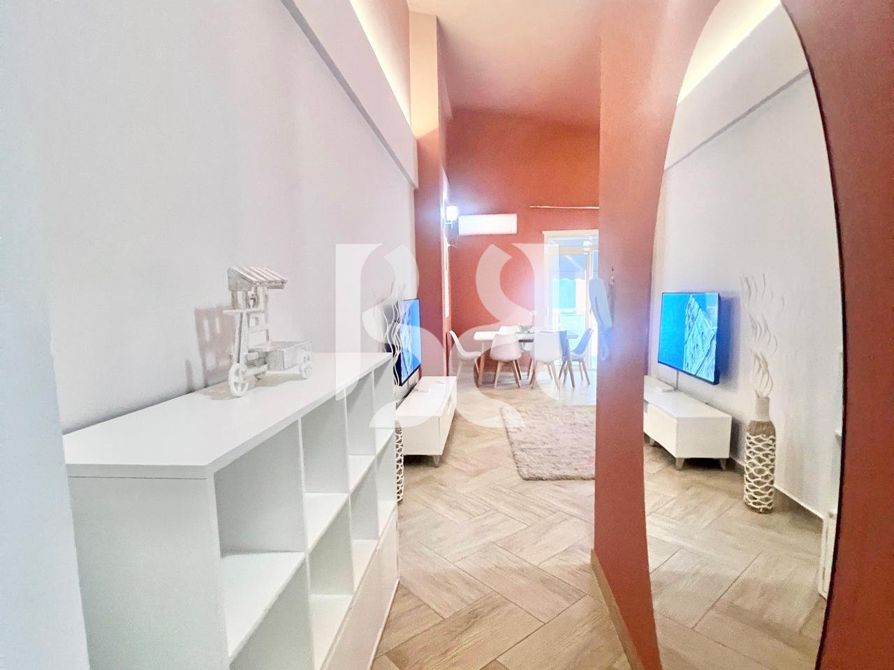 APARTMENT 2+1+2 BATHROOMS+VERANDA FOR RENT, DRY LAKE
