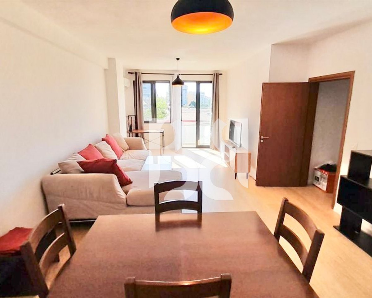 Apartament 1+1 me Qira në Bllok – Tiranë | Lokacion Premium