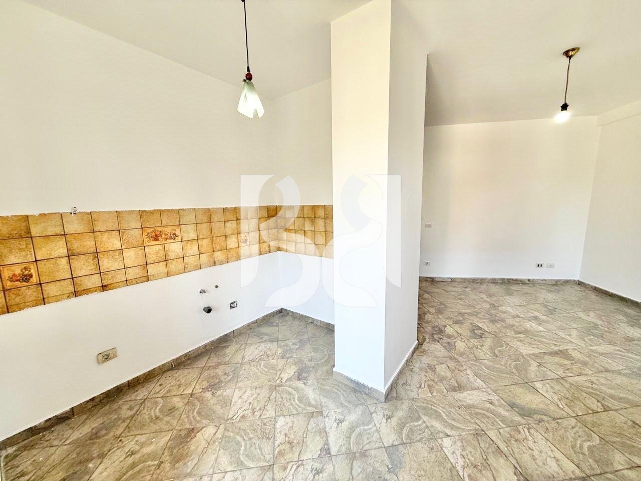 *GARSONIERE PRANE NEW BAZAAR, E PERSHTATSHME PER B&B
