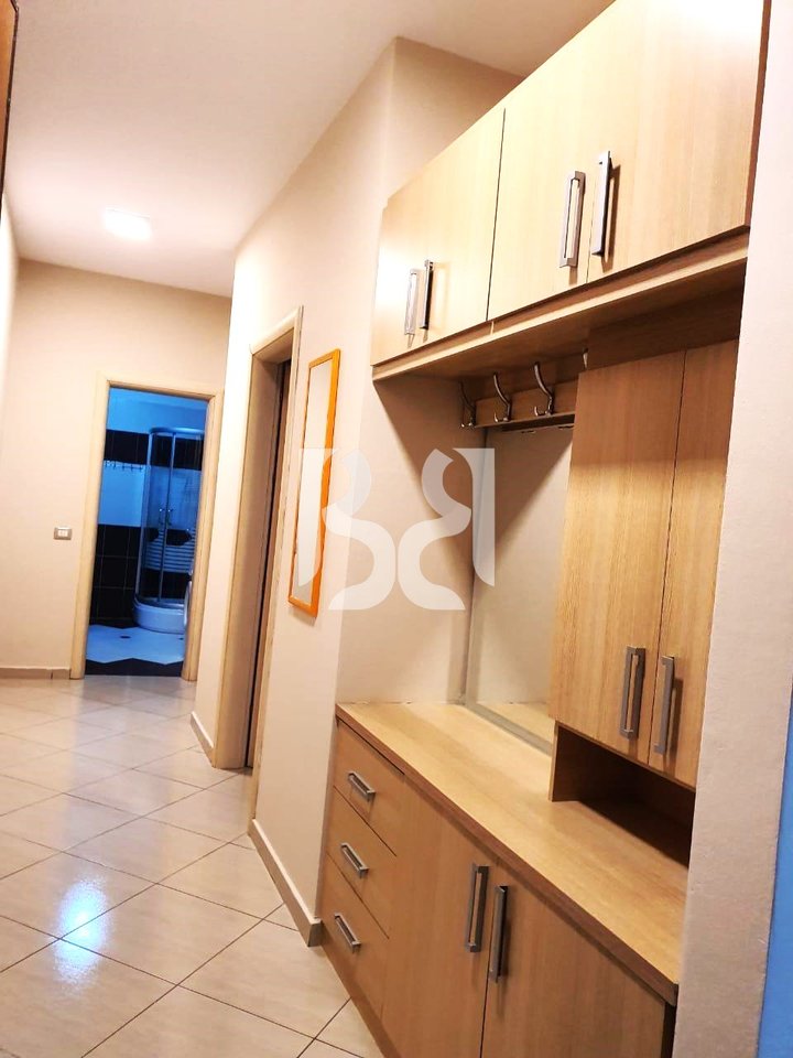 APARTAMANET 2+1+2 NE SHITJE, PALLATI CREDINS, PRANE KOMPLEKSIT DELIJORGJI