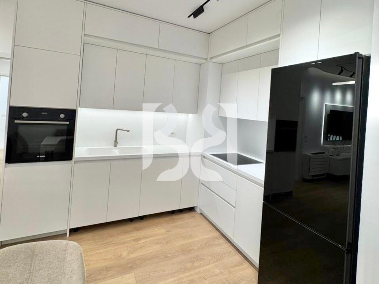 APARTMENT 3+1+2 FOR RENT FORMER AVIATION FIELD