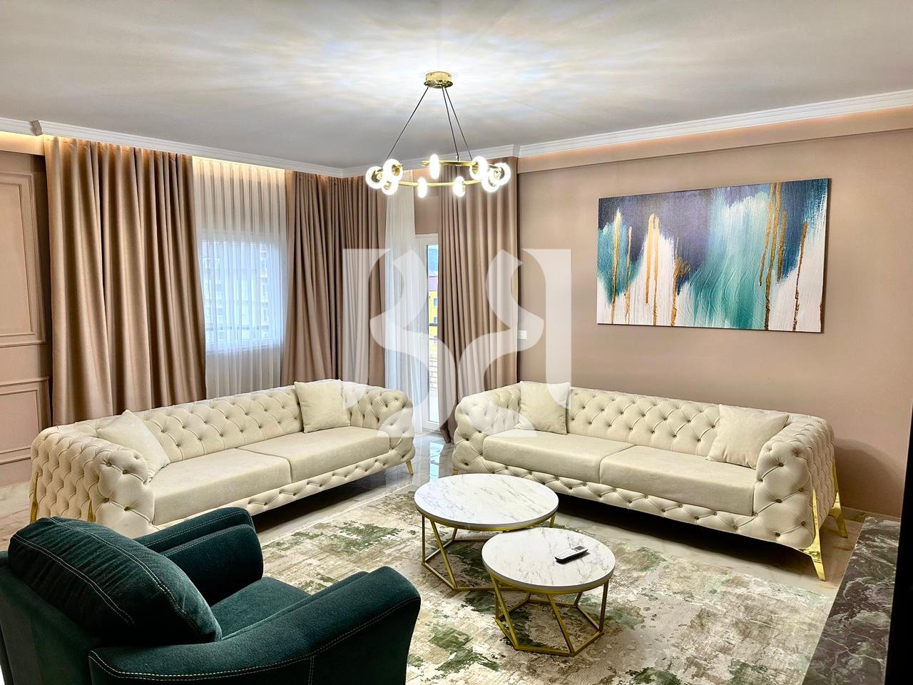 APARTAMENT ME QIRA 3 +1+2+POST PARKIMI NE FARKE /LAKE LAND  – Mobilim Modern dhe Vendndodhje Strategjike*