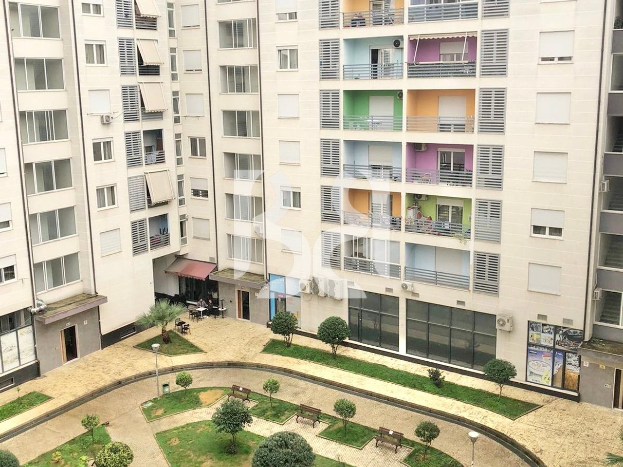 APPARTAMENTO 1+1+POSTO AUTO IN AFFITTO VICINO A UET A PORCELLANA