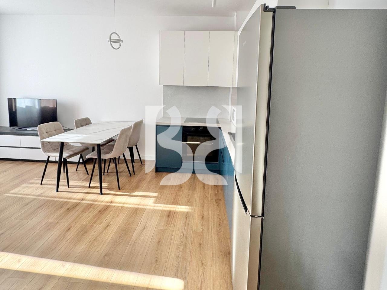 APARTAMENT 3+1 ME QIRA ISH FUSHA E AVIACIONIT