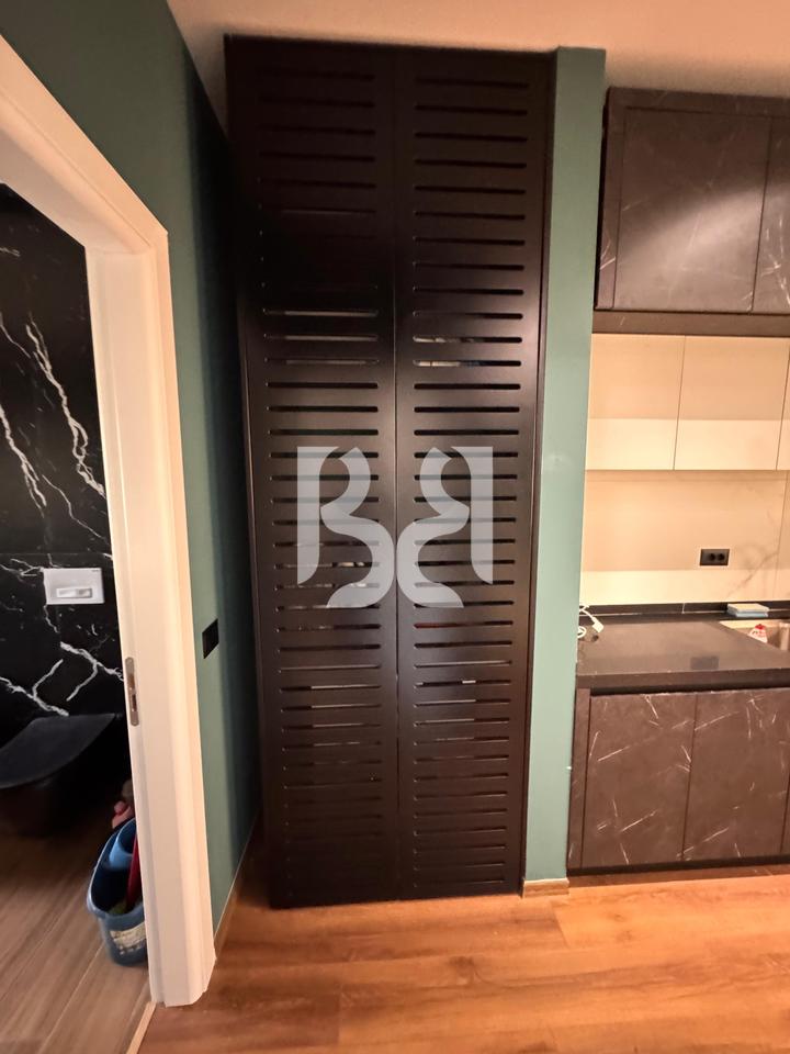 APARTAMENT ME QIRA 1+1+POST PARKIMI NE FARKE /LAKE LAND  – Mobilim Modern dhe Vendndodhje Strategjike*