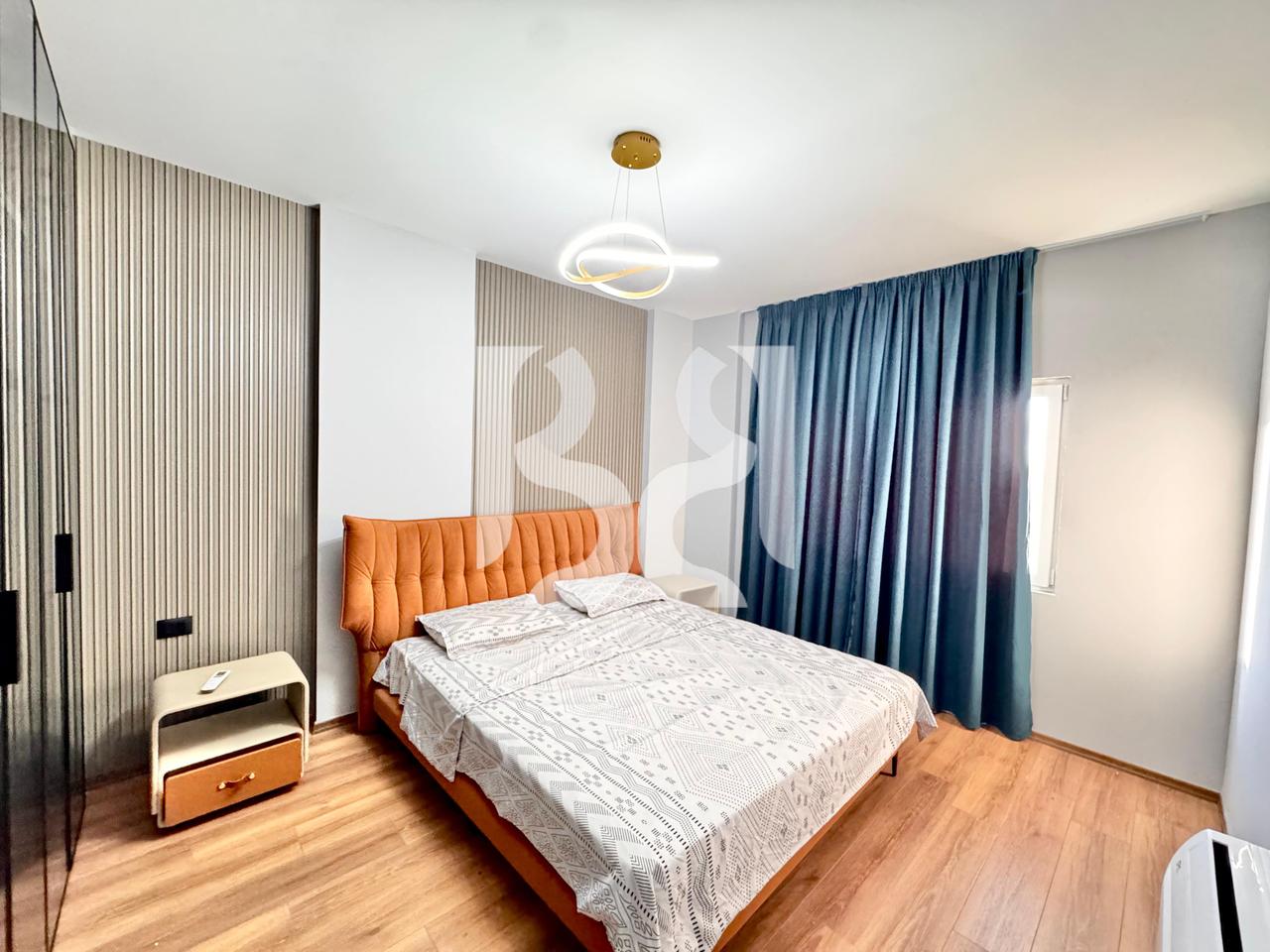 APARTAMENT ME QIRA 1+1+POST PARKIMI NE FARKE /LAKE LAND  – Mobilim Modern dhe Vendndodhje Strategjike*