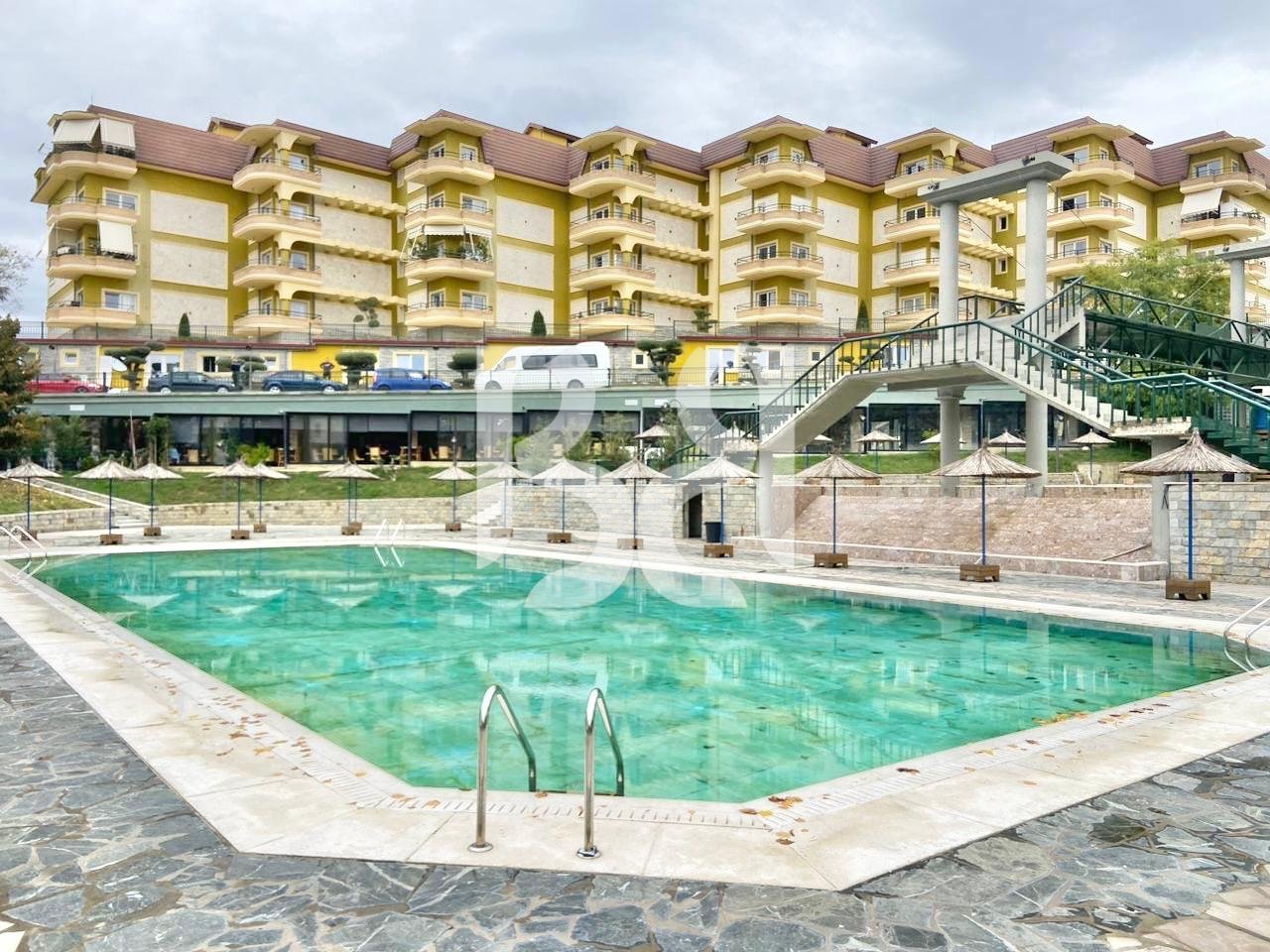 APARTAMENT 1+1 NE SHITJE LAKELAND FARKE*