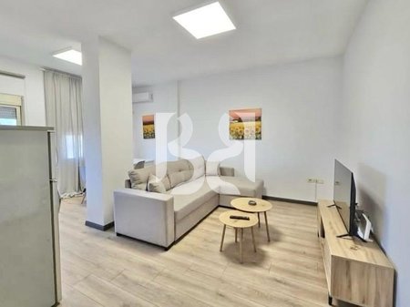 Apartament 2+1 me Qira në Komunën e Parisit Lokacion Premium**