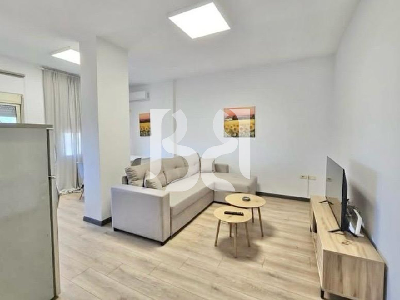 Apartament 2+1 me Qira në Komunën e Parisit Lokacion Premium**