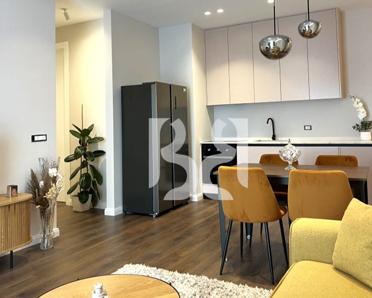 APARTAMENT ME QIRA 2+1+2 KOMUNA E PARISIT*