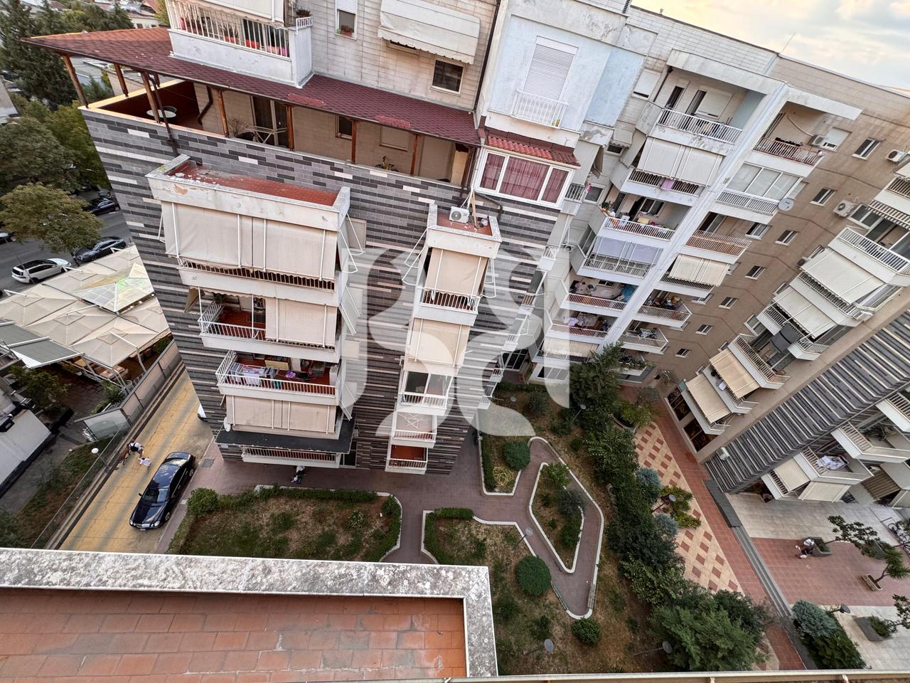 APARTAMENT 1+1 NE SHITJE KOMPLEKSI KOLOMBO
