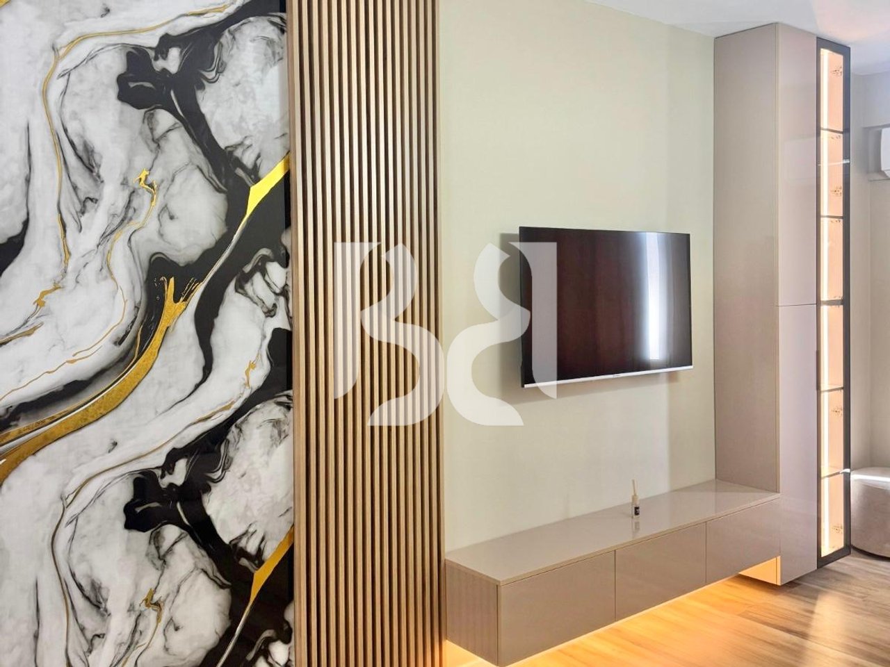 APPARTAMENTO IN AFFITTO 1+1+BALCONE VICINO PIAZZA 21 VIA KAVAJES