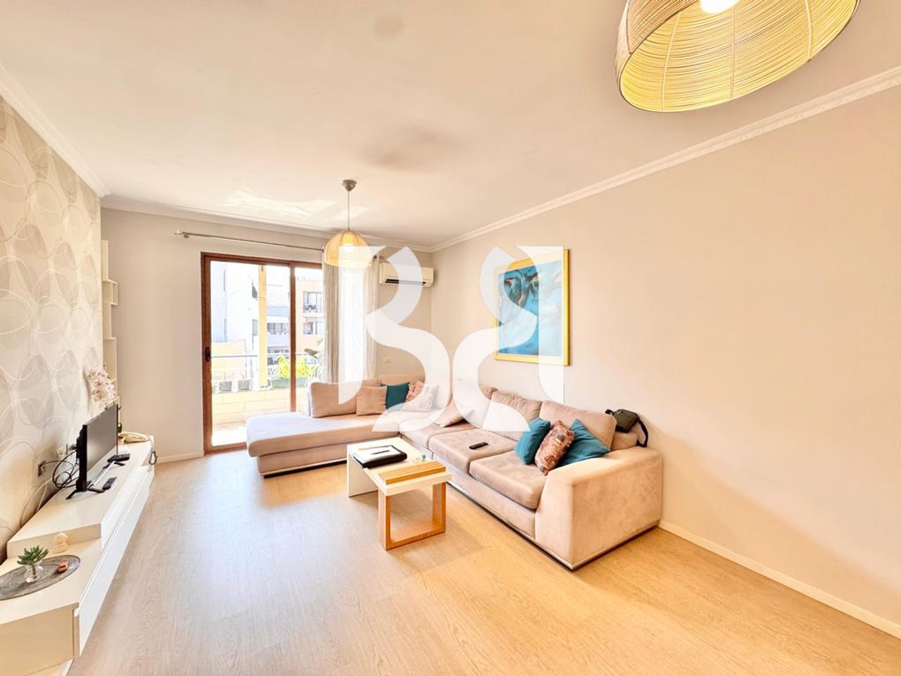 APARTMENT FOR RENT IN ASTIR 3+1+2 WITH GARAGE NEAR PARK HOTEL*
