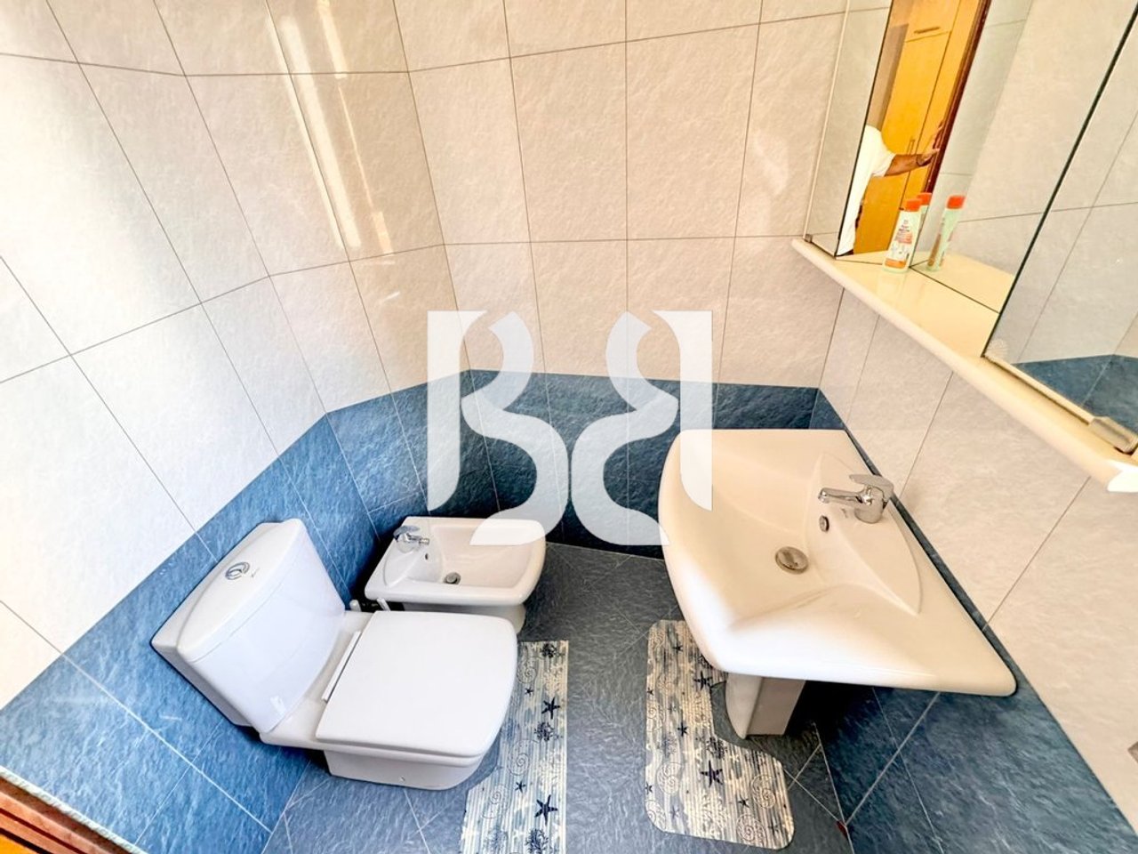 APARTMENT FOR RENT IN ASTIR 3+1+2 WITH GARAGE NEAR PARK HOTEL*